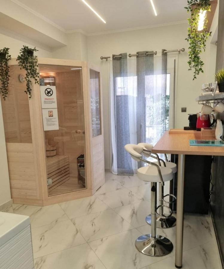 Romantic Deluxe Svite Wise Jacuzzi And Sauna Athens Luaran gambar