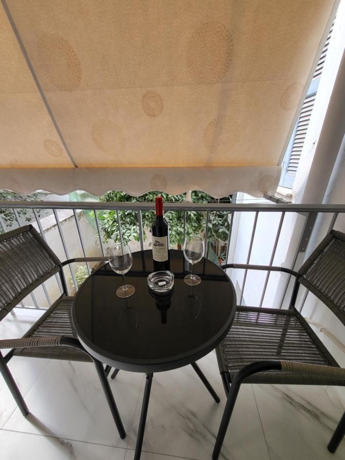 Romantic Deluxe Svite Wise Jacuzzi And Sauna Athens Luaran gambar