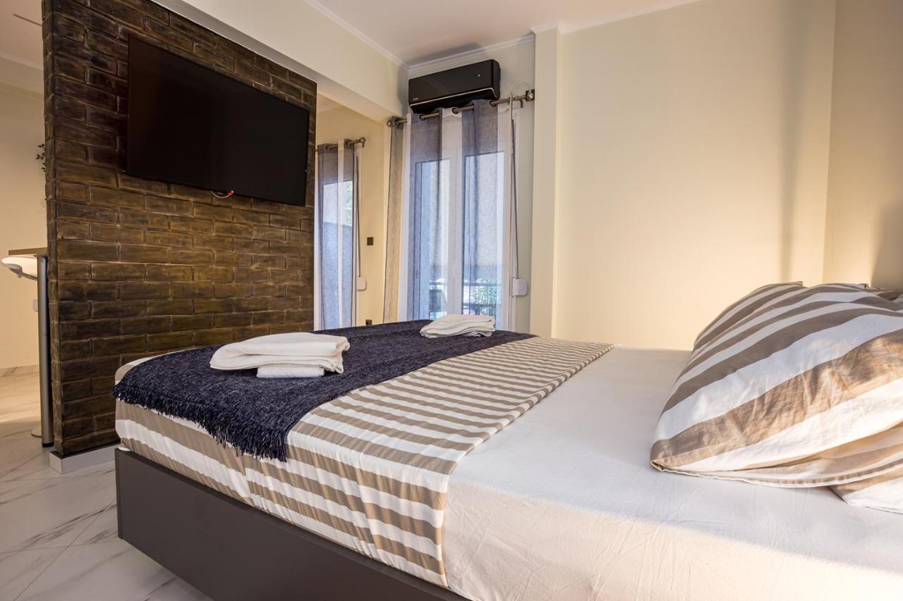 Romantic Deluxe Svite Wise Jacuzzi And Sauna Athens Luaran gambar